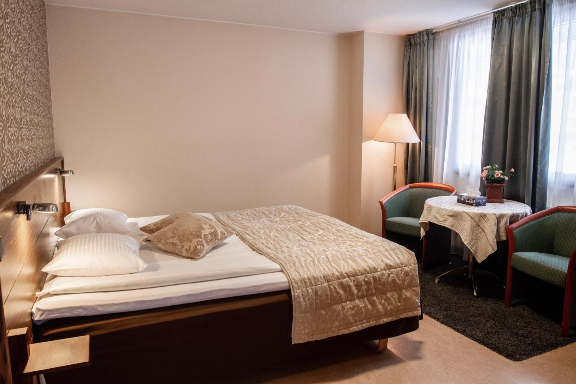 Hotel Fjalar Salo  Pokoj fotografie